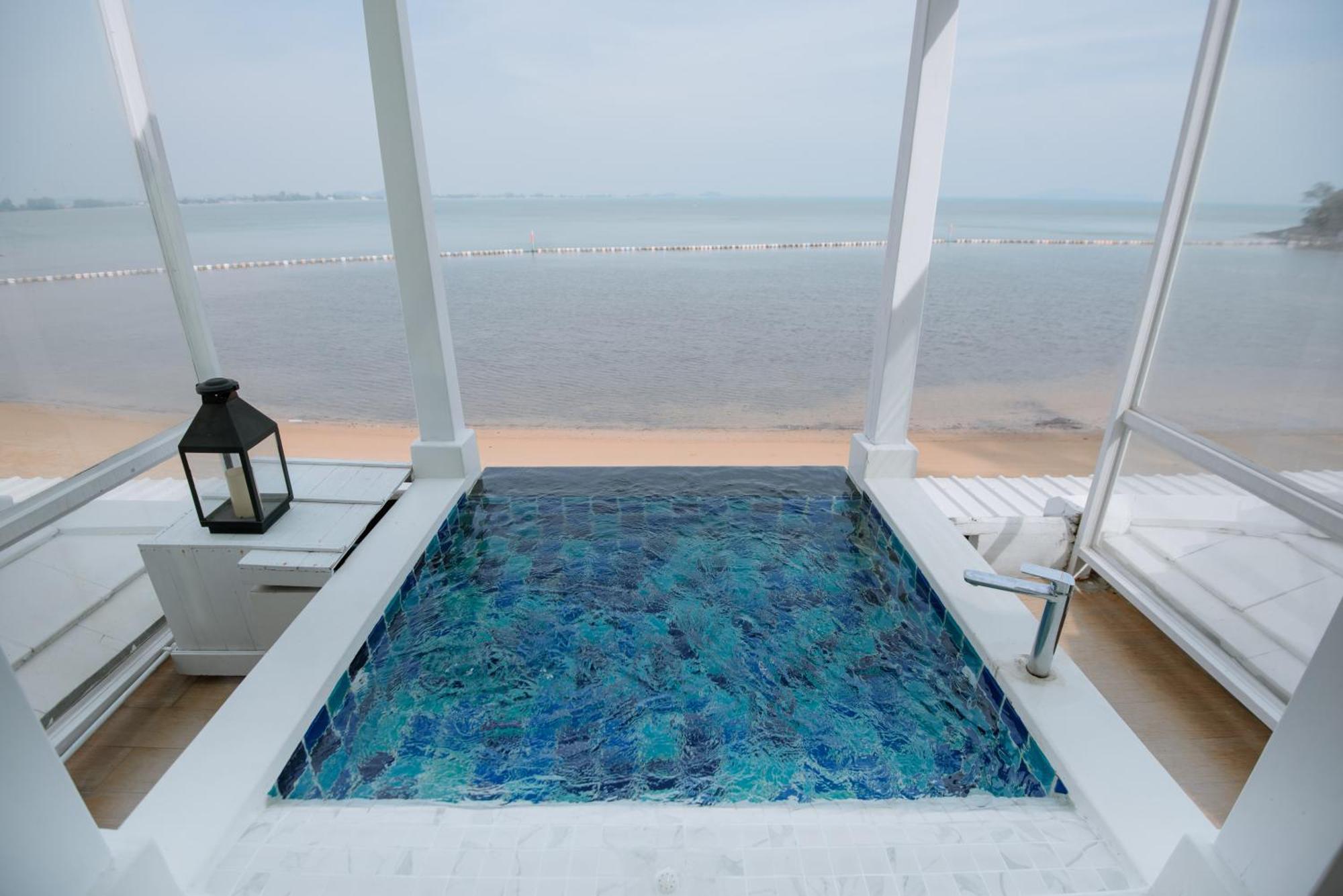 Seashell Village Resort Chao Lao Beach Room photo